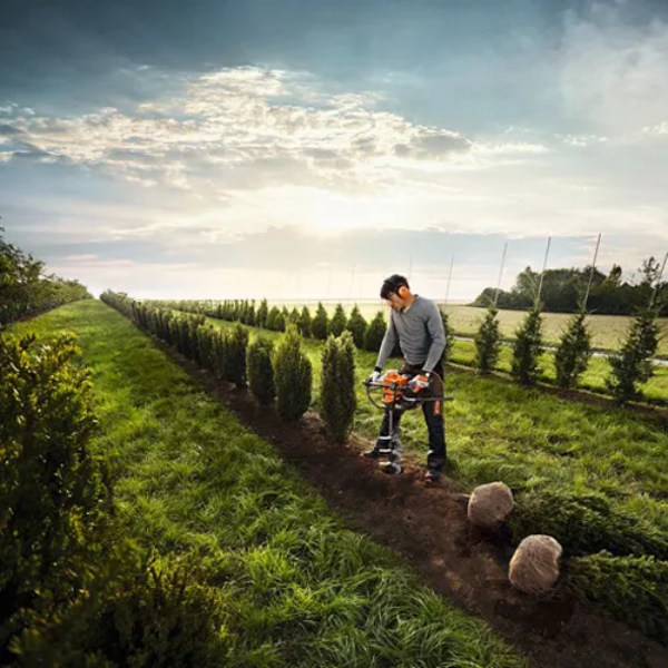 Hoyadora Tipo Stihl FS-450