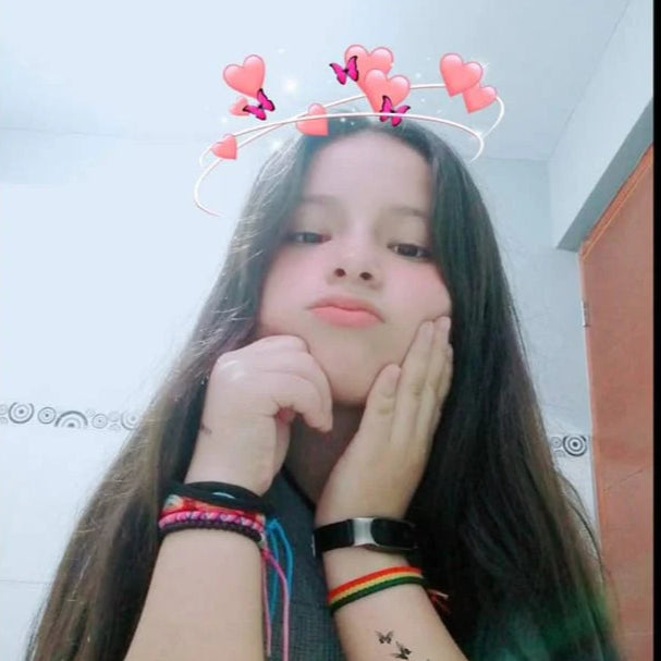 <em><strong>Carolina R</strong></em>